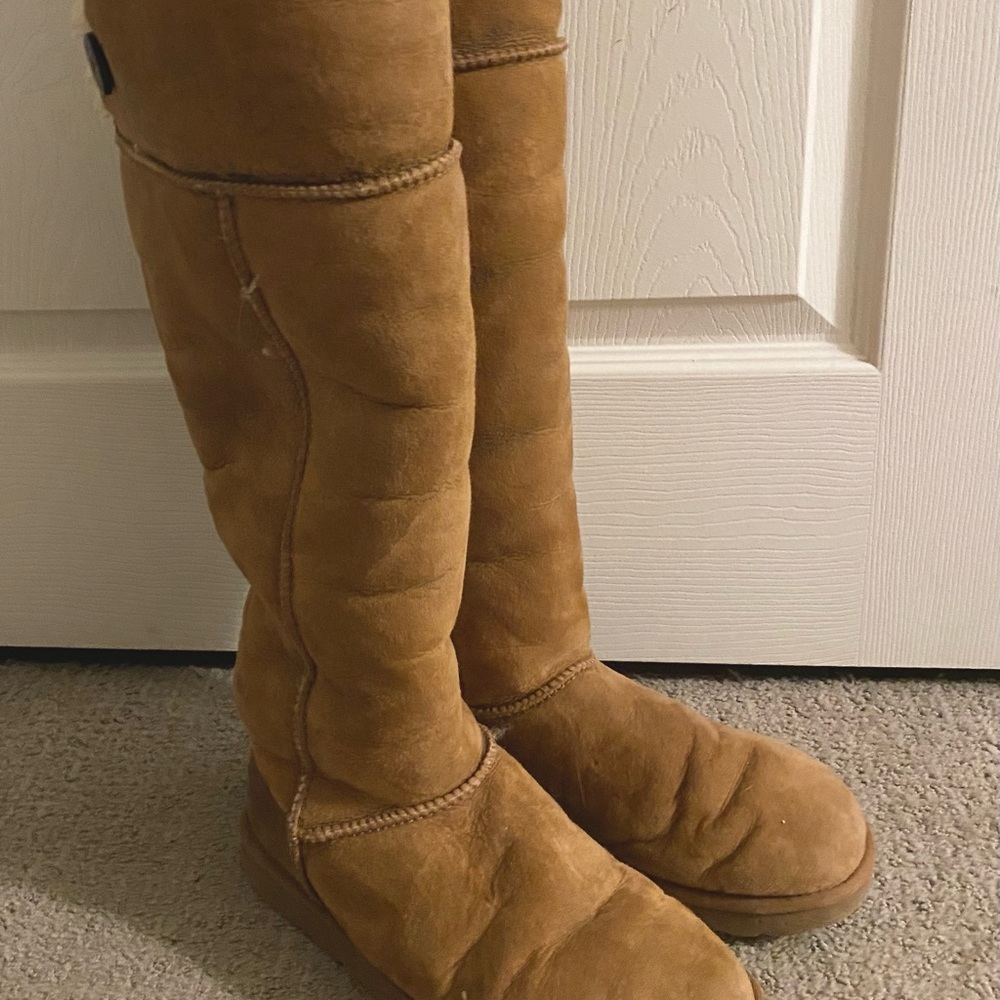 UGG boots - womens size 8 (extra tall) chestnut color
